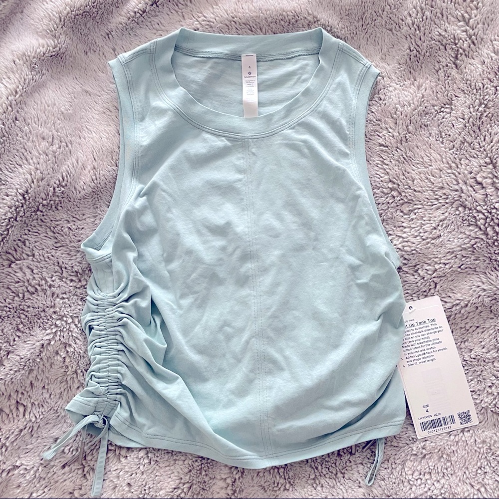 Cinch it Up Tank Top in Hazy Jade